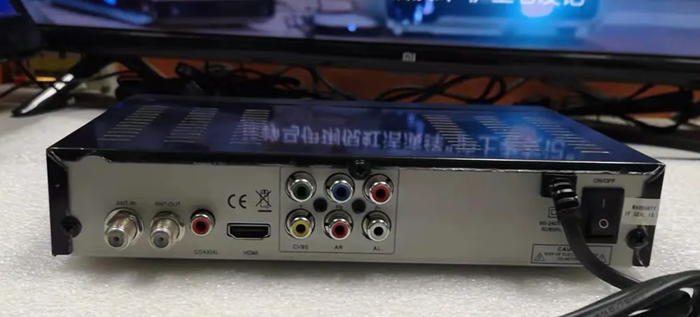 VCAN0870 ISDB-TMPEG4デジタルTV受信機地上波チューナーセットトップボックスアナログコンバーターアンテナenna 40 home ISDB-T vcan0870 back