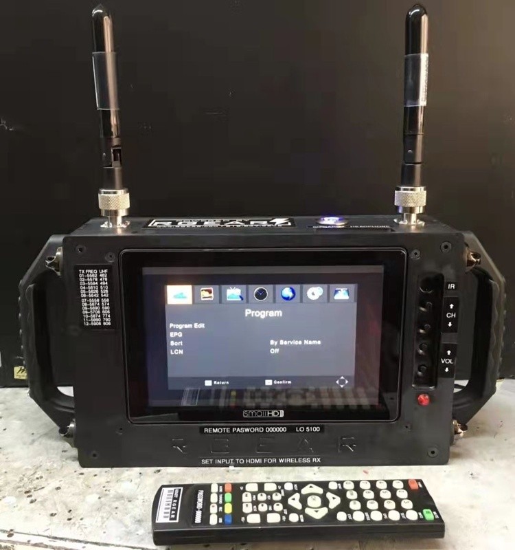 5.8G 10 اینچ گیرنده صوتی تصویری بی سیم COFDM 1 5.8G 10 inch COFDM Wireless Video Audio Receiver
