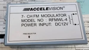 7-CH FM Modulator 7 channel frequency FM radio transfer AUX audio to in-car speaker stereo PLL 1