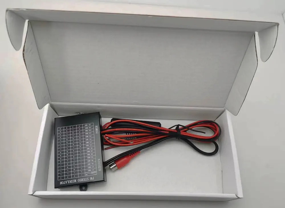 audio wireless FM transmitter sender transmission FM-16 whitebox