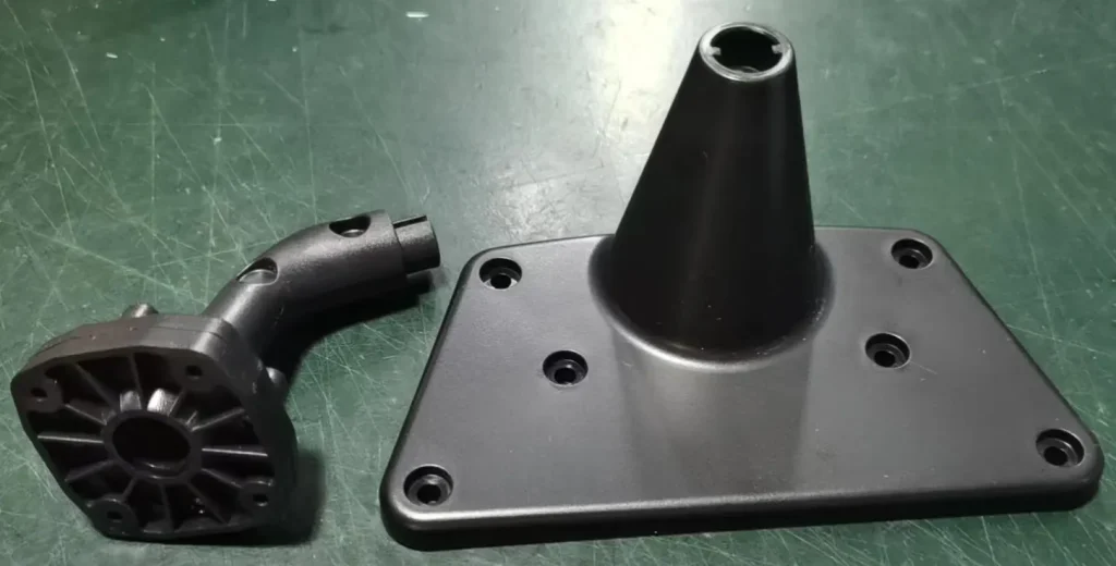 Split screen monitor VESA bracket table install for Vcan1738 2