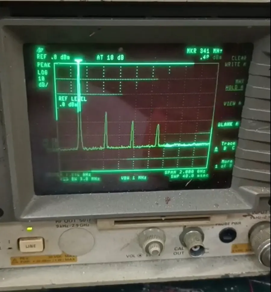 harmonik frekuensidi Pemancar Video Nirkabel COFDM frequency harmonics in the COFDM Wireless Video Transmitter
